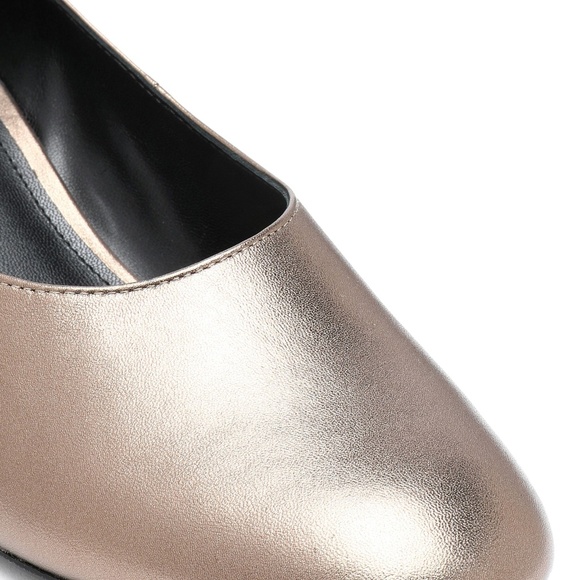 Sigerson Morrison Kairos Metallic Mary Jane Pumps - Picture 3 of 7